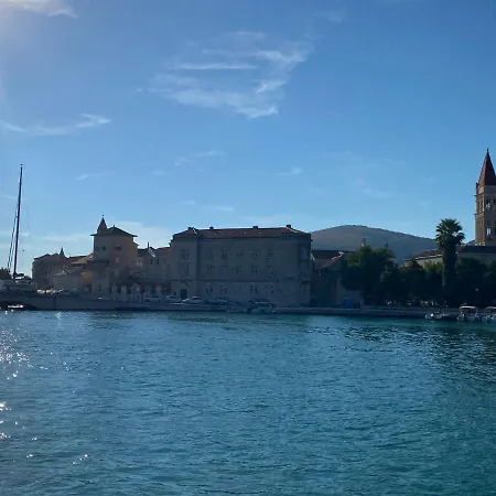 Area Doma Trogir